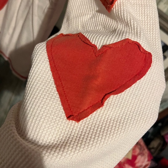 Women's Long Sleeve Top with Red Heart Design - Picture 4 of 6